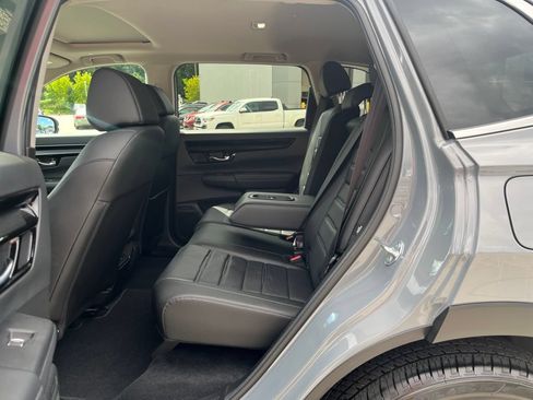 Used 2026 Honda CR-V EX-L image 10