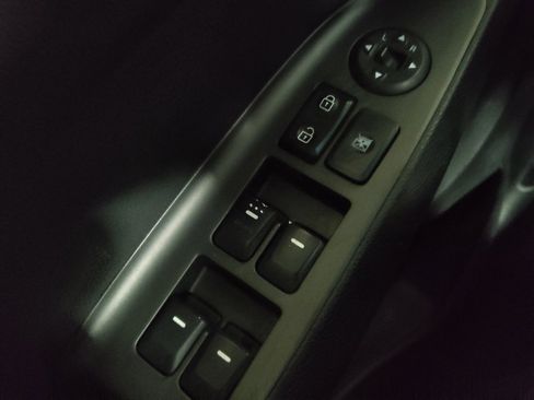 Used 2016 Kia Forte LX image 27