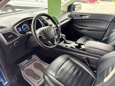 Used 2018 Ford Edge SEL w/ Equipment Group 201A AWD/4WD image 19