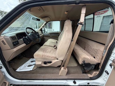 Used 1999 Ford F250 XLT RWD image 11