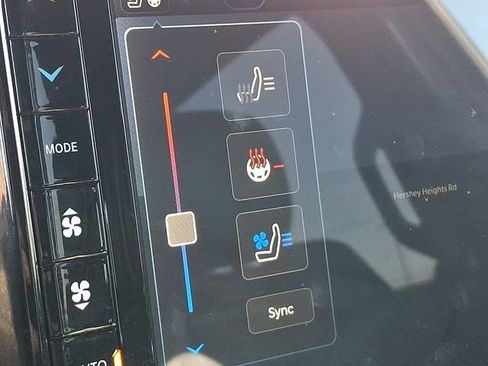 Used 2023 RAM 1500 Laramie image 25