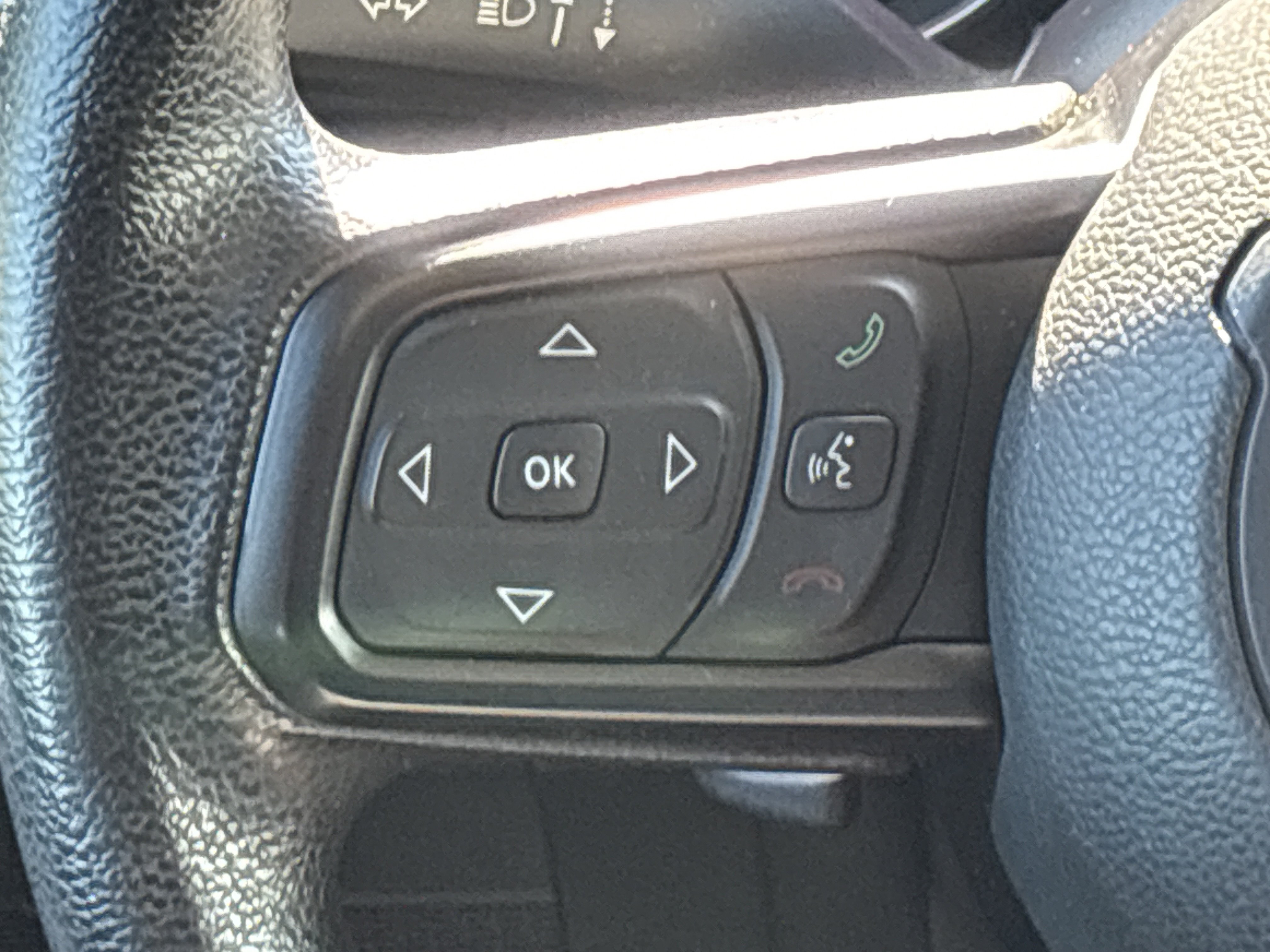 Used 2018 Jeep Wrangler Unlimited Sport AWD/4WD image 21