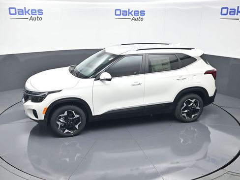 New 2026 Kia Seltos EX AWD/4WD image 50