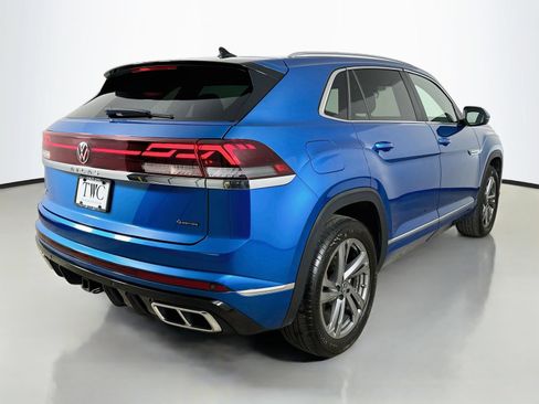 Certified 2024 Volkswagen Atlas Cross Sport SEL R-Line AWD/4WD image 5