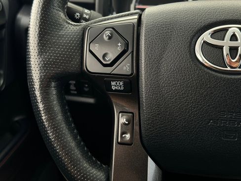 Used 2024 Toyota 4Runner TRD Off-Road Premium image 38