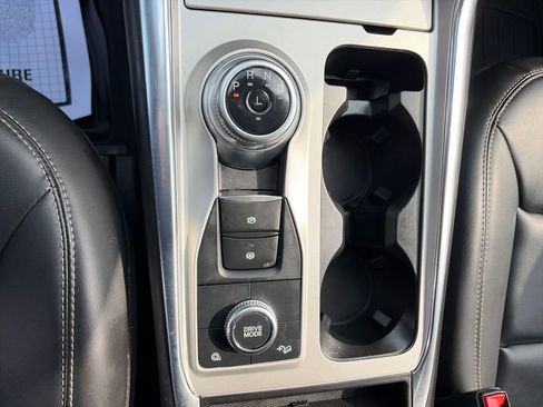 Used 2023 Ford Explorer XLT w/ Equipment Group 202A image 26