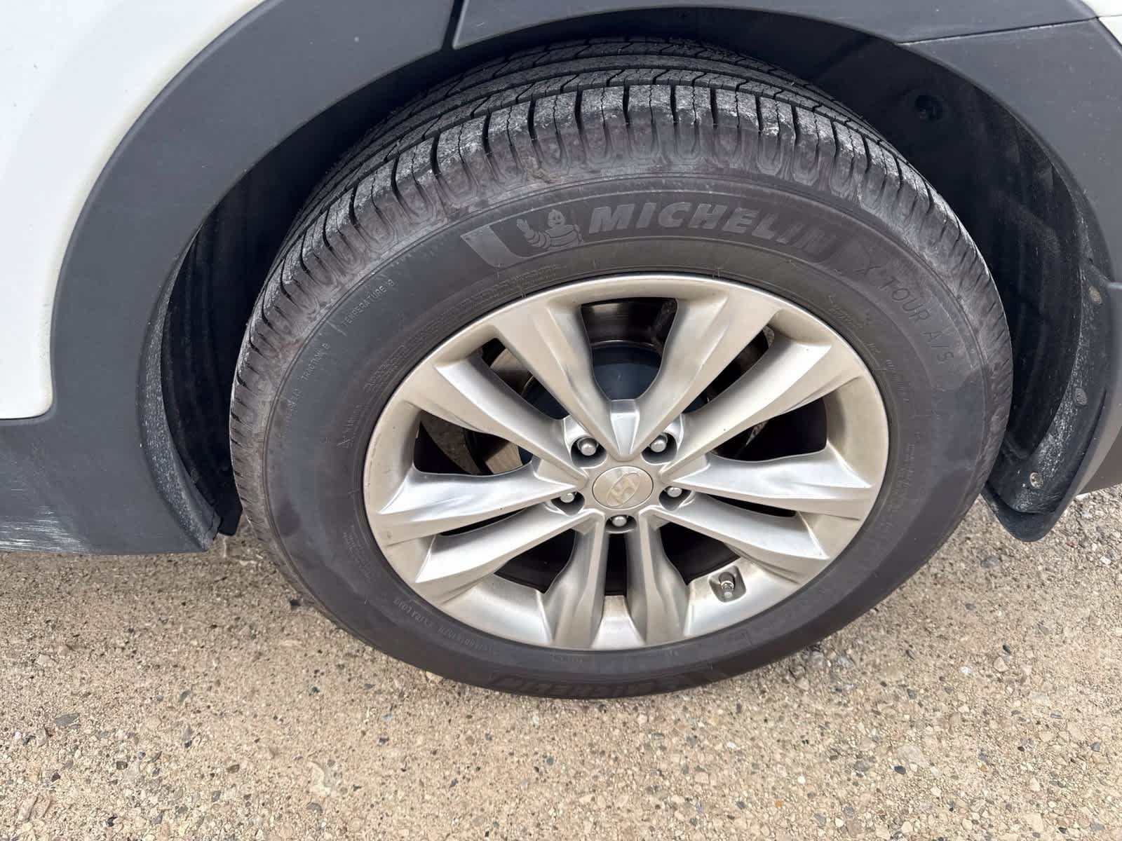 Used 2018 Hyundai Santa Fe Sport 2.0T AWD/4WD image 7