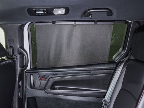 Used 2024 Honda Odyssey Sport image 26