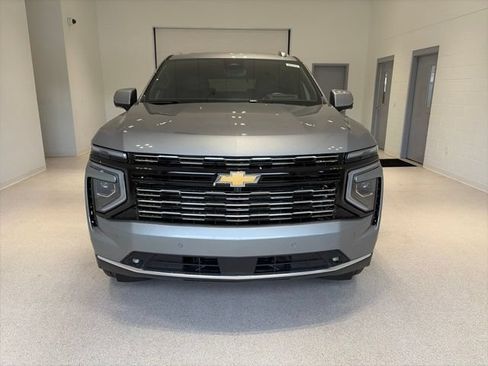 New 2026 Chevrolet Tahoe High Country AWD/4WD image 2