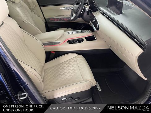 Used 2025 Genesis GV70 3.5T Sport w/ Sport Advanced Package image 51