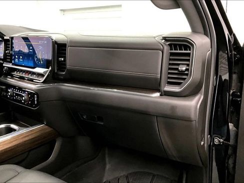 Used 2024 Chevrolet Silverado 1500 RST w/ Convenience Package II image 20