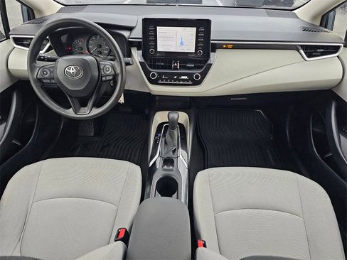 Used 2021 Toyota Corolla L image 14