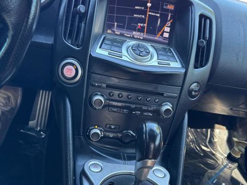 Used 2014 Nissan 370Z Touring w/ Sport Package RWD image 18