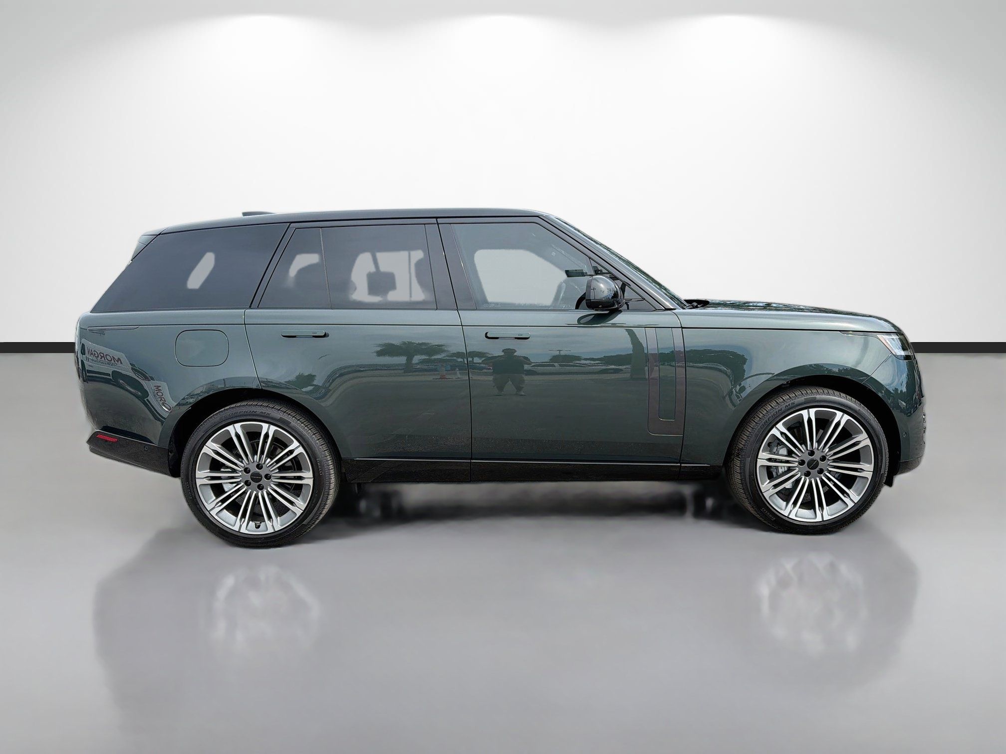 Used 2026 Land Rover Range Rover SE AWD/4WD image 6