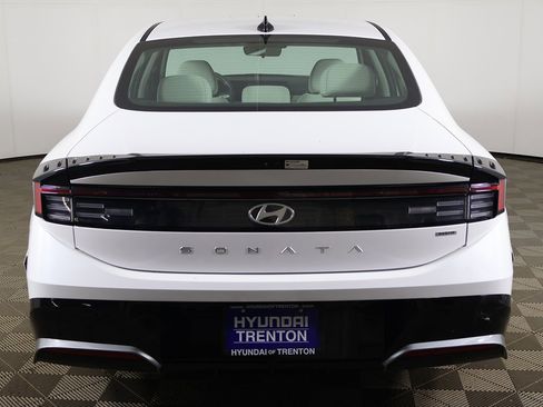 Used 2025 Hyundai Sonata SEL image 11