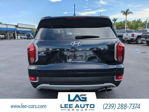 Used 2020 Hyundai Palisade SEL w/ Convenience Package FWD image 4