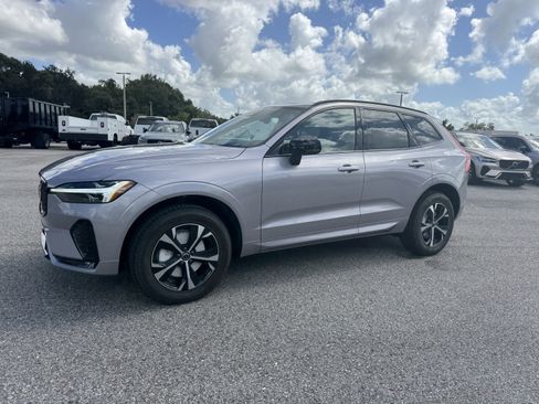 New 2026 Volvo XC60 B5 Core w/ Protection Package image 7