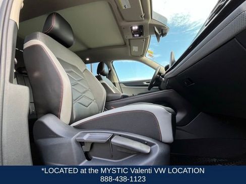 Certified 2024 Volkswagen Atlas Peak Edition SE image 27