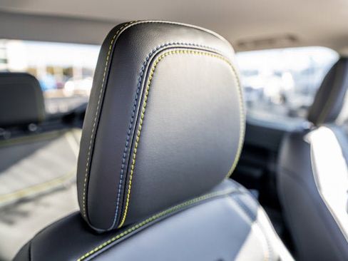 New 2025 Ford Maverick Lobo image 28