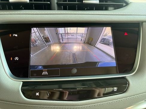 Certified 2024 Cadillac XT5 Premium Luxury w/ LPO, Floor Liner Package AWD/4WD image 28