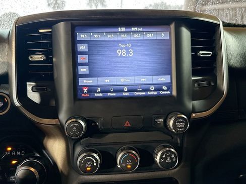 Used 2019 RAM 1500 Big Horn image 15