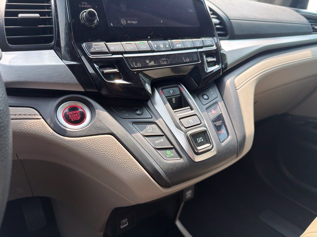 Certified 2024 Honda Odyssey EX image 35