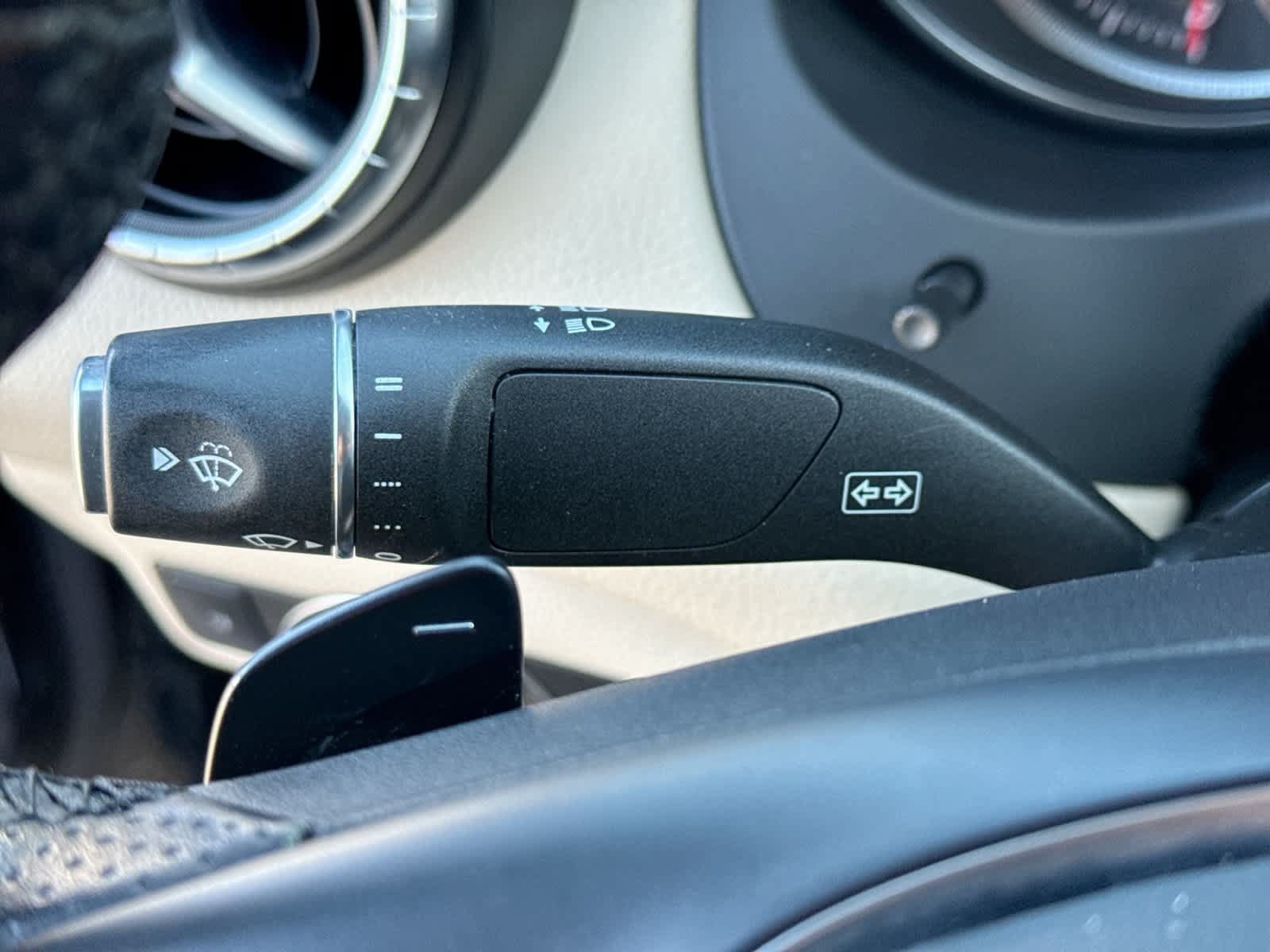 Used 2018 Mercedes-Benz CLA 250 image 31