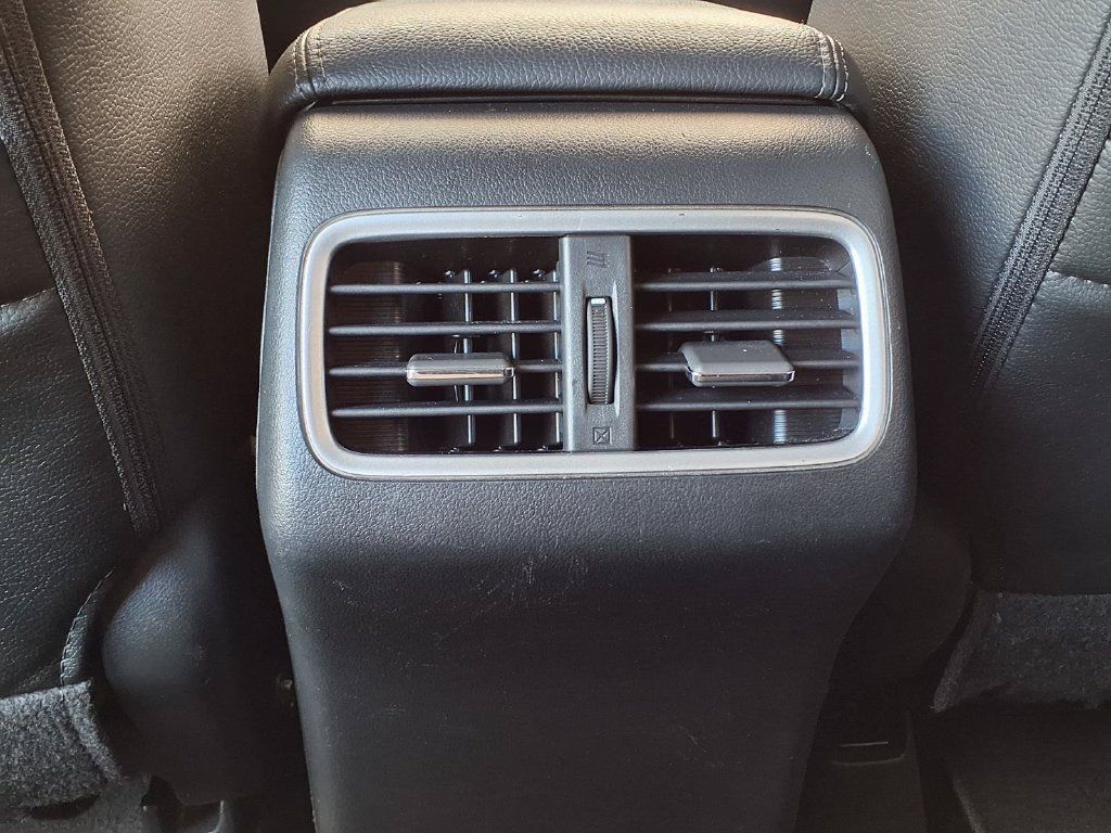 Used 2016 Honda CR-V Touring image 15