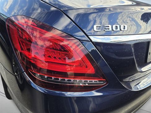 Used 2021 Mercedes-Benz C 300 Sedan image 7