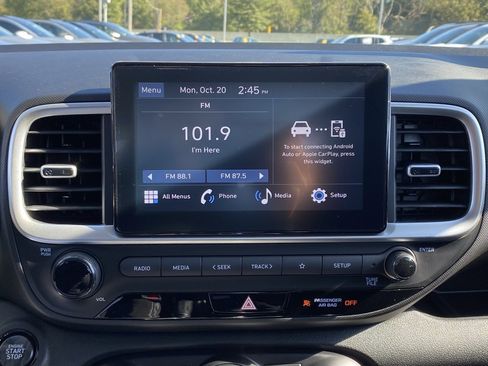 New 2026 Hyundai Venue SEL image 13