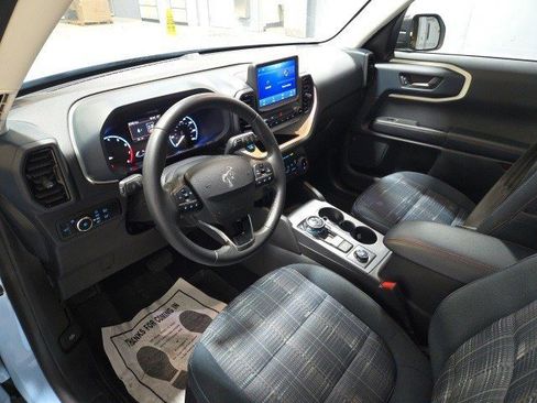 Used 2024 Ford Bronco Sport Heritage w/ Heritage Convenience Package image 16