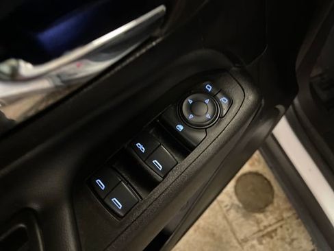 Used 2024 Chevrolet Equinox LT image 13