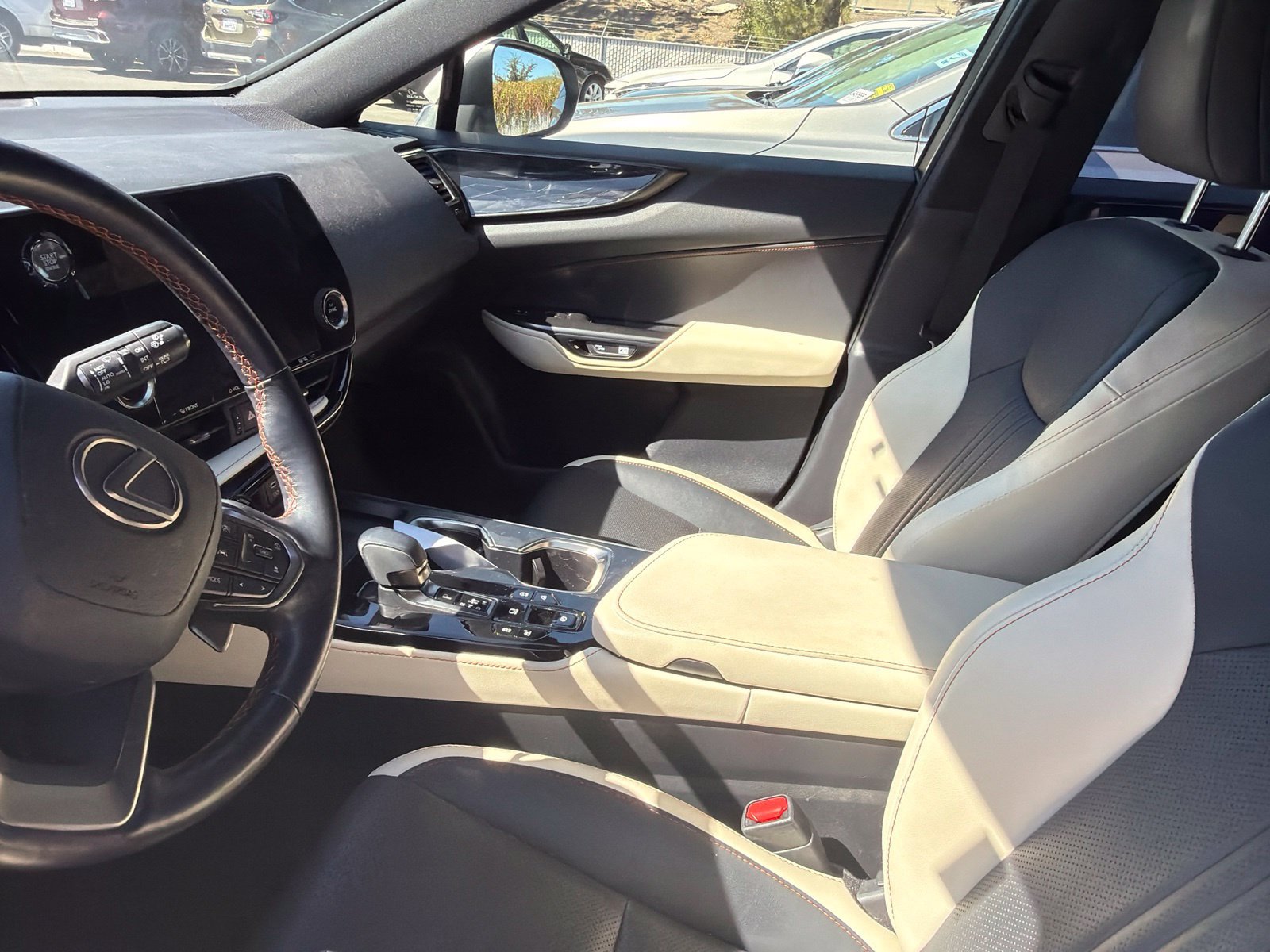 Used 2022 Lexus NX 250 AWD image 5