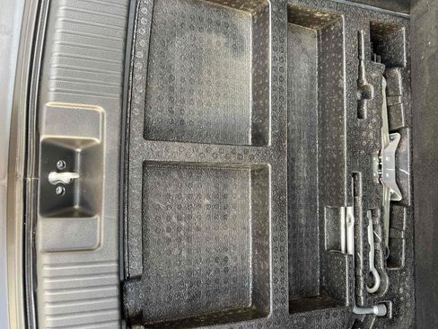 Used 2022 Honda HR-V LX image 75