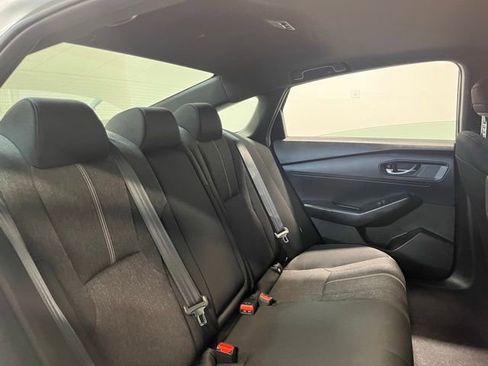 Used 2025 Honda Accord Sport image 13