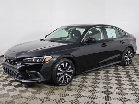 Used 2022 Honda Civic EX image 8