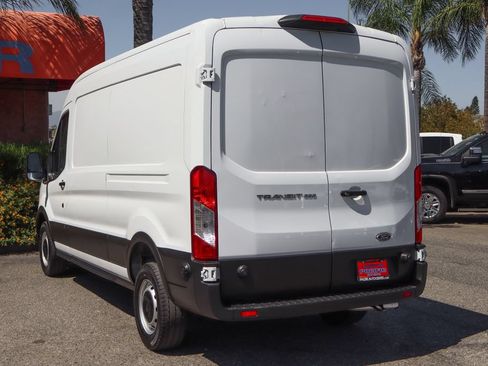 Used 2024 Ford Transit 250 148 Medium Roof RWD image 6