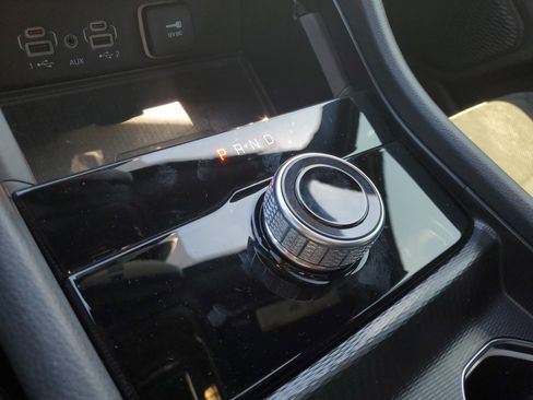 Used 2024 Jeep Grand Cherokee L Altitude image 23