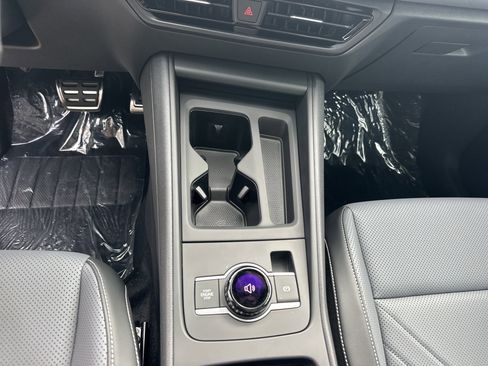 New 2026 Volkswagen Tiguan SE R-Line image 20