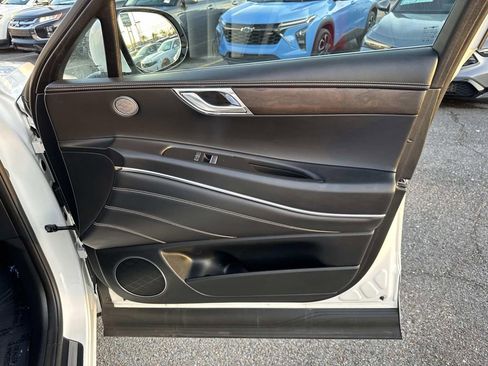 Used 2024 Genesis GV80 2.5T image 14