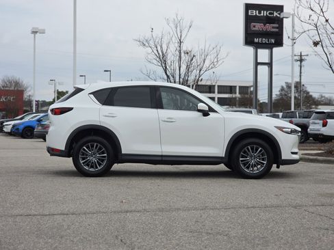 Used 2017 MAZDA CX-5 Sport image 8