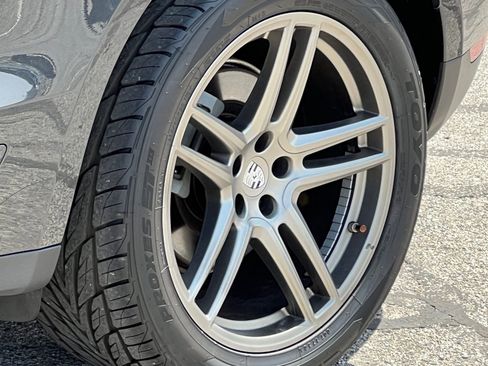 Used 2020 Porsche Macan S AWD/4WD image 11
