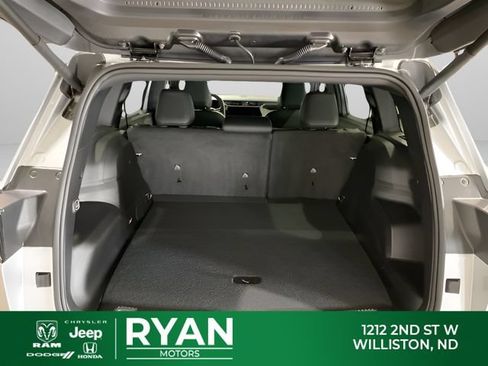 New 2026 Jeep Cherokee Limited AWD/4WD image 15