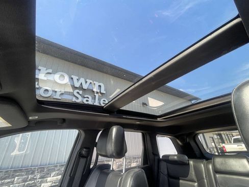 Used 2017 Jeep Grand Cherokee Limited w/ Luxury Group II image 30