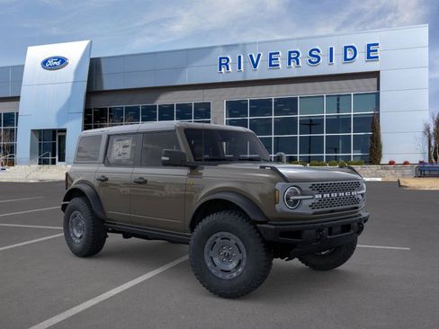 New 2025 Ford Bronco Badlands AWD/4WD image 1