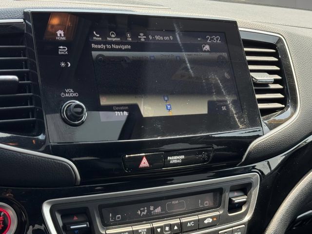 Used 2020 Honda Pilot Touring image 15