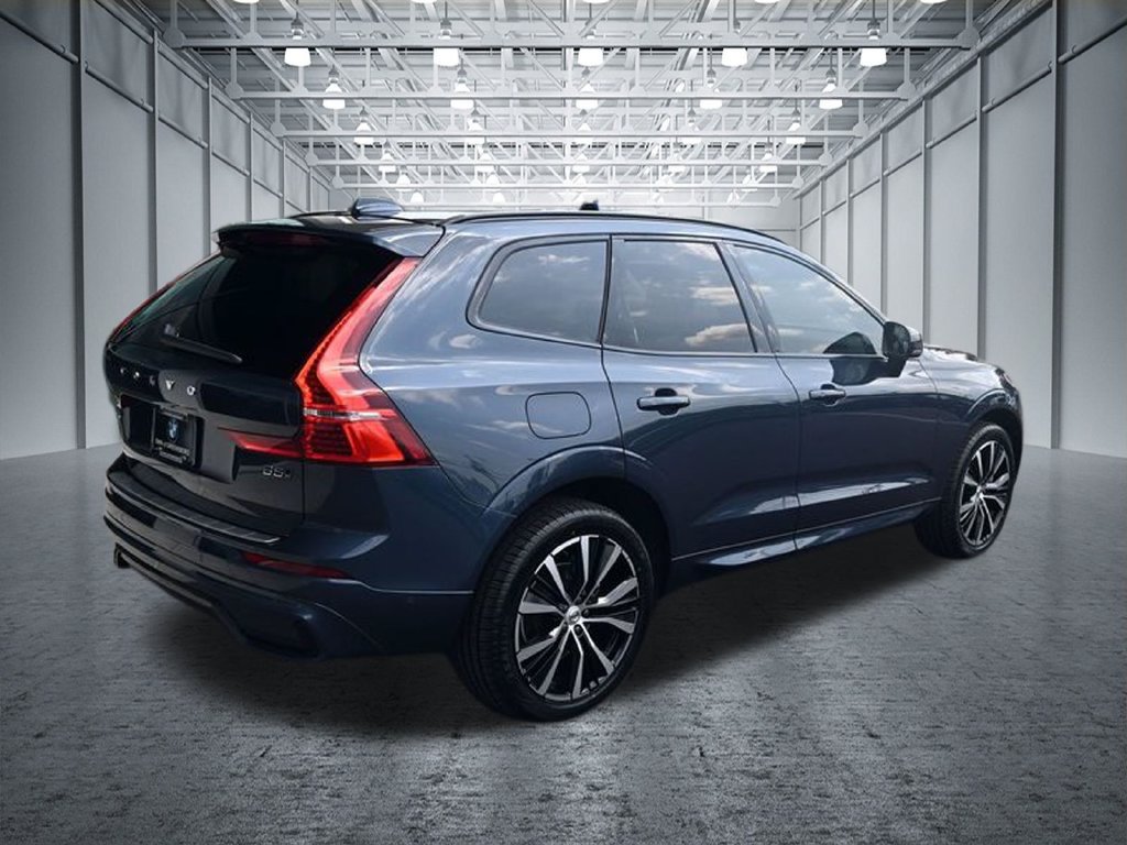 Used 2024 Volvo XC60 B5 Ultimate w/ Protection Package Premier AWD/4WD image 8