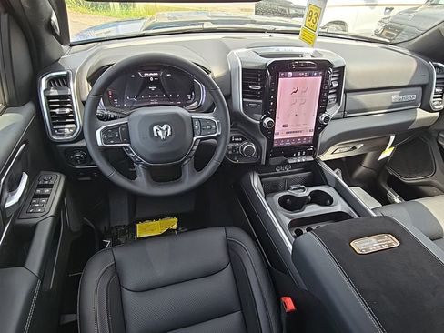 New 2026 RAM 1500 Big Horn AWD/4WD image 7