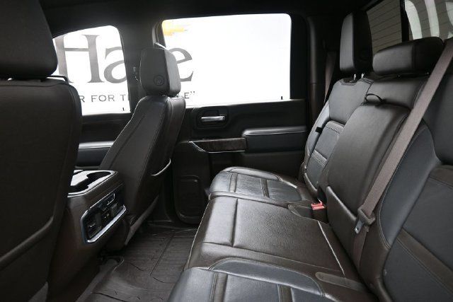 Used 2023 GMC Sierra 3500 Denali w/ Denali Ultimate Package AWD/4WD image 23