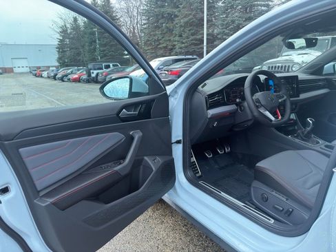 New 2026 Volkswagen Jetta GLI Autobahn FWD image 10